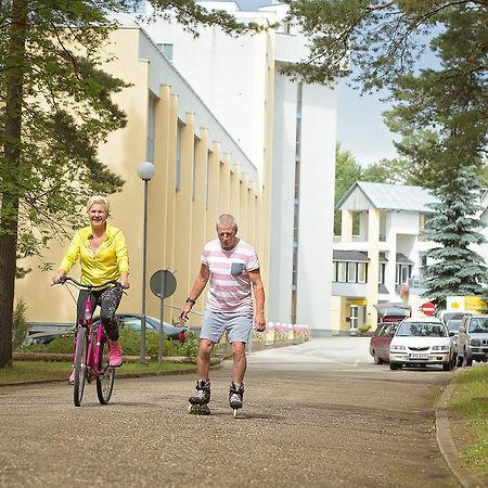 Varska Sanatorium Hotel Екстериор снимка