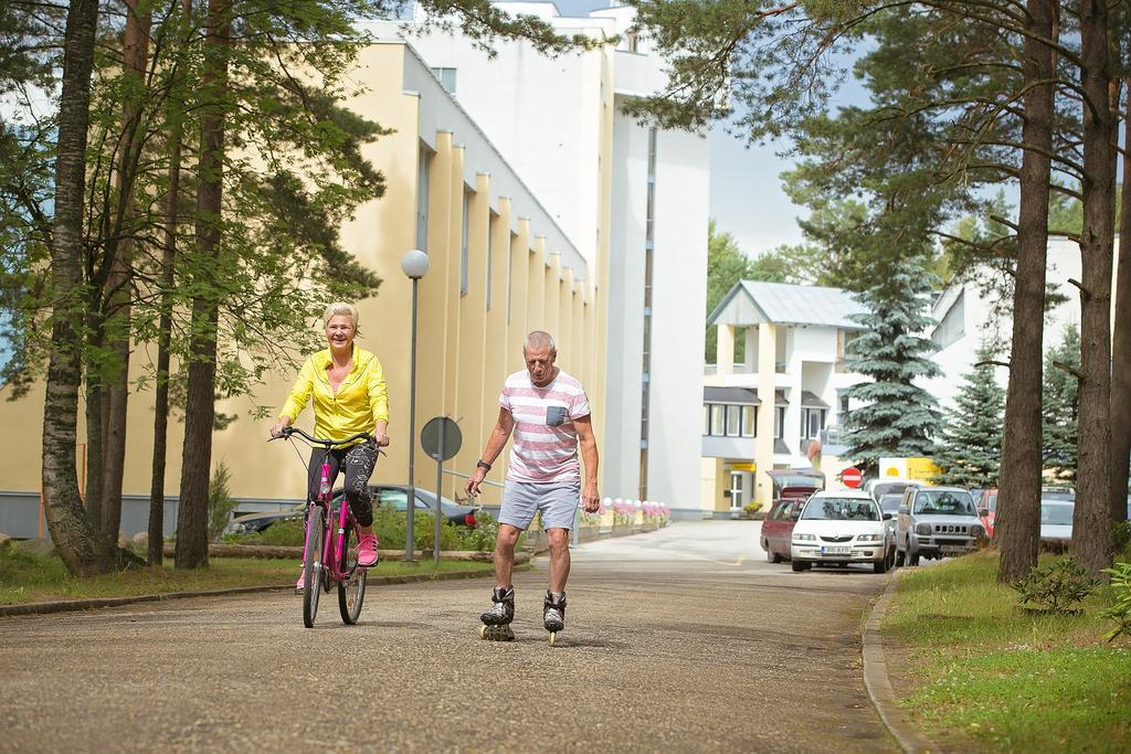 Varska Sanatorium Hotel Екстериор снимка