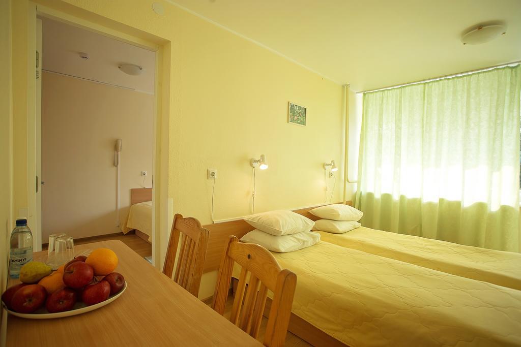 Varska Sanatorium Hotel Екстериор снимка