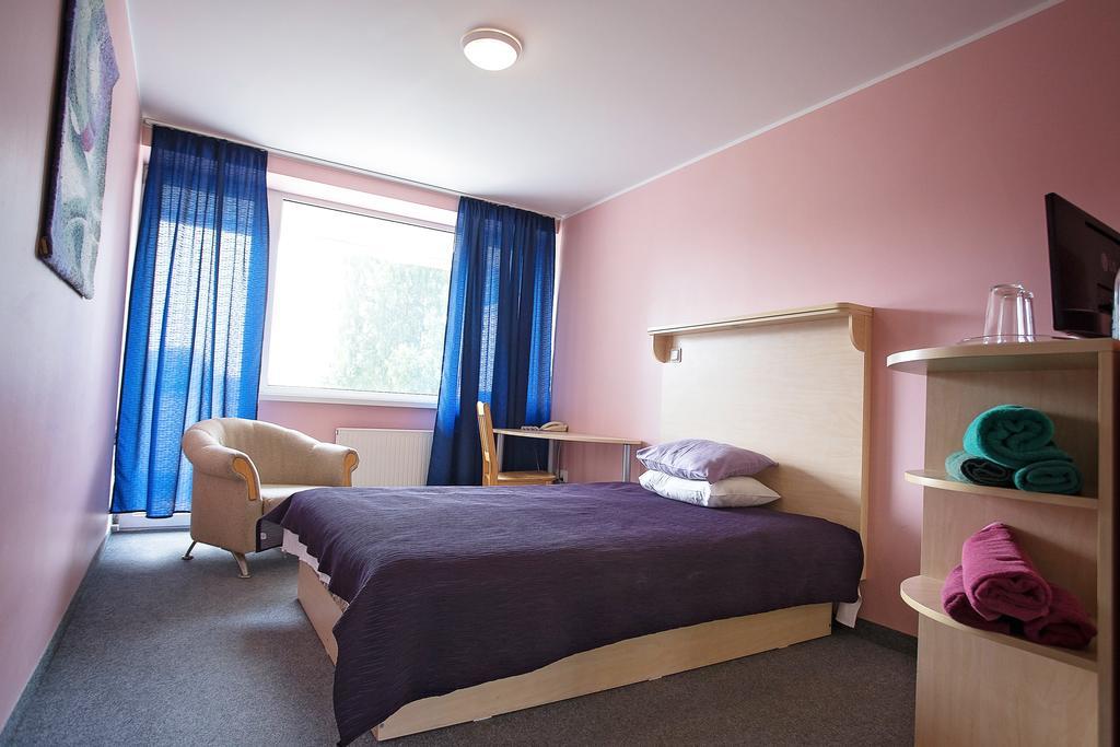 Varska Sanatorium Hotel Екстериор снимка